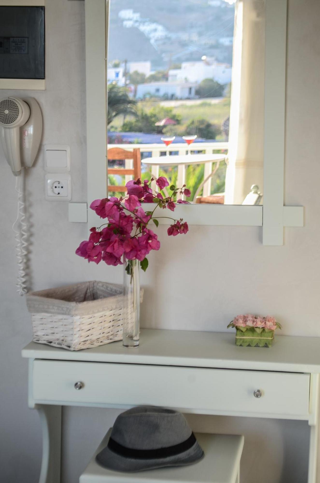 Olga Aparthotel Chora  Phòng bức ảnh